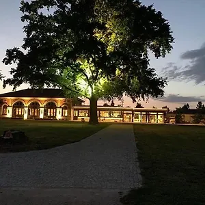 Couette-café L'orangerie De Châtel - Selection Figaro Magazine 2019 Cleppé
